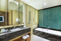 bay-club-bathroom